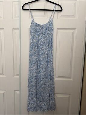 Billabong Blue and White Floral Maxi Dress